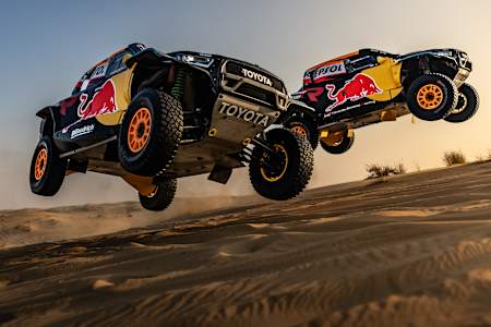 Seth Quintero, Dennis Zenz und Lucas Moraes,Armand Monleon from Toyota Gazoo Racing sind bereit für die Rallye Dakar 2025.