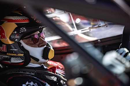 Carlos Sainz seen at Stage 4 of the Rally Du Maroc 2024 in Mengoub, Morocco on October 10, 2024.