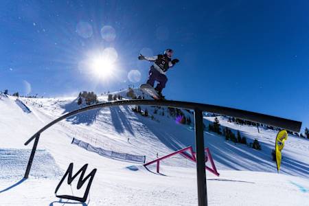 Mark McMorris competes in Men’s Snowboard Slopestyle during the Toyota US Grand Prix at Mammoth Mountain, California, USA on January 6, 2022. 