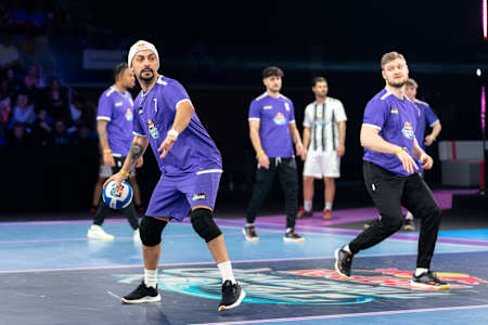 Team Amar im Spiel bei Red Bull Game Ball Royale 2023 in Hamburg.