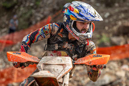 Manuel Lettenbichler podczas Red Bull Erzbergrodeo w Eisenerz w Austrii 2 czerwca 2024 roku.