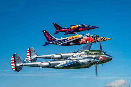 Alle Augen werden auf die Vintage Parade der Flying Bulls gerichtet sein