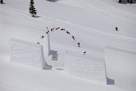 Simon Dumont achieves big air on the halfpipe.