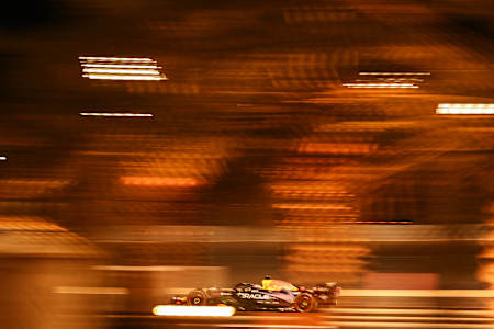 Max Verstappen w trakcie zimowych testów w Bahrajnie