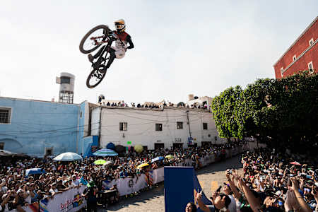 Феліпе Агурто виступає на Red Bull Cerro Abajo в Гуанахуато, Мексика, 29 березня 2025 року.