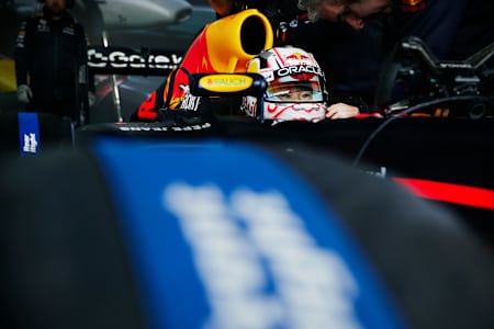 Yuki Tsunoda in Odaiba, Tokio, Japan, am 2. April 2025.