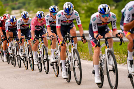 最終値　選手支給　ジロデイタリア　イスラエルスタートアップネーション　TTスーツ ジロ・デ・イタリア2024 stage10-15リキャップ｜Specialized