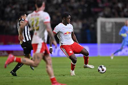 El Chadaille Bitshiabu in action for RB Leipzig against Santos FC on May 28, 2025. 