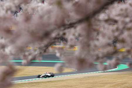 Max Verstappen of the Netherlands driving the (1) Oracle Red Bull Racing RB21 on track during the F1 Grand Prix of Japan at Suzuka Circuit on April 06, 2025 in Suzuka, Japan.