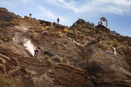 Chelsea Kimball mengendarai Red Bull Rampage di Virgin, Utah, AS pada 10 Oktober 2024.