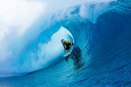Molly Picklum of Australia surfs in the Final at the Lexus Tahiti Pro on August 13, 2025 at Teahupoʻo, Tahiti.