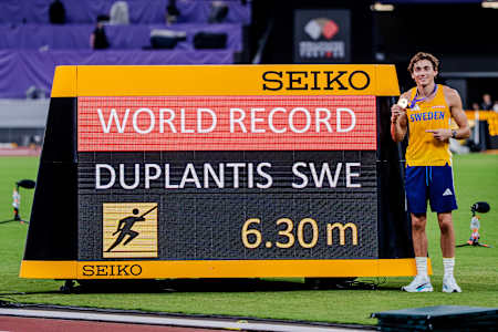 東京で開催された世界陸上2025で14回目の世界記録更新に成功したデュプランティス