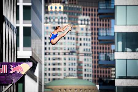 Maya Kelly of the USA performs a stunning dive from the 21 metre platform in Boston during the thrilling final stop of the Red Bull Cliff Diving World Series on September 19, 2025