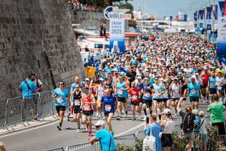 Teilnehmer:innen beim Wings for Life World Run Flagship Run in Zadar, Kroatien, am 05. Mai 2025.   