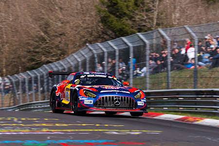 Max Verstappen actuando en el ADAC Nürburgring Langstrecken-Serie el 21 de marzo de 2026.