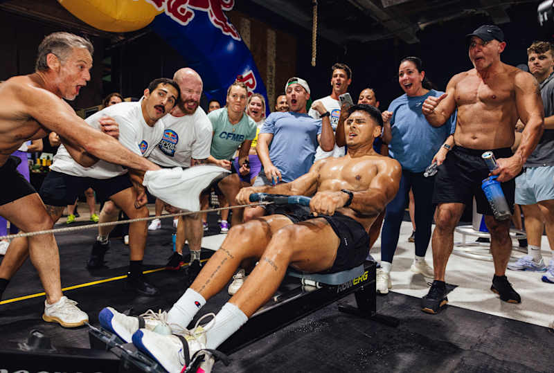 How to Balance Social Events And Workouts: Expert Tips for Success