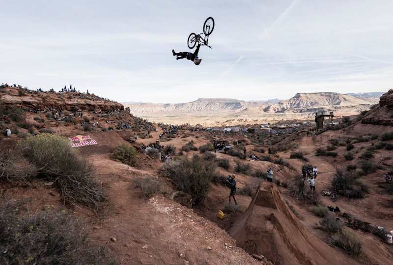 How to Avoid Injuries While Stunt Biking: Essential Safety Tips