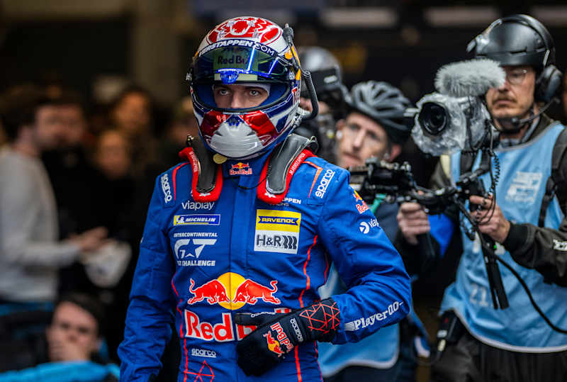 New Oracle Red Bull Racing Sparco team kit
