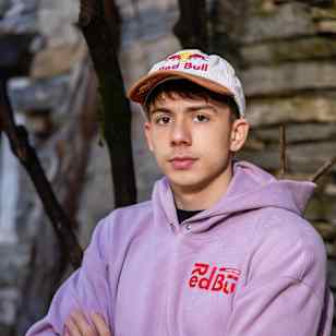 Darius Râpă: Climbing – Red Bull Athlete Profile