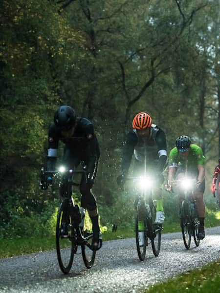 24 hour cycling race 12 tips to survive a one day ride