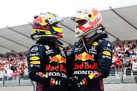 Max Verstappen und Sergio Pérez von Red Bull Racing Honda beim Großen Preis von Frankreich 2021.