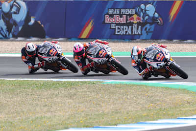 Lorenzo Fellon ahead of Dupasquier and Noguchi at Race 1 in Jerez 2019