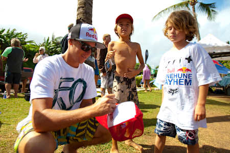 Ian Walsh signing autographs at his long running Menehune Mayhem event at home in Maui