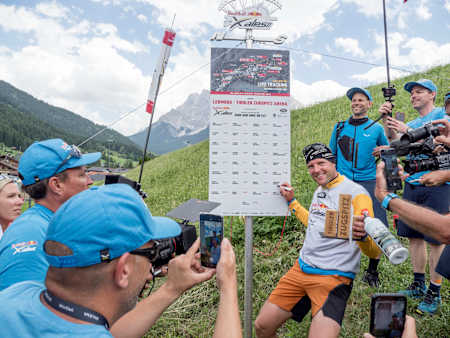 Chrigel Maurer (SUI1) beim Signboard für Turnpoint 5, Lermoos in der Tiroler Zugspitz Arena.