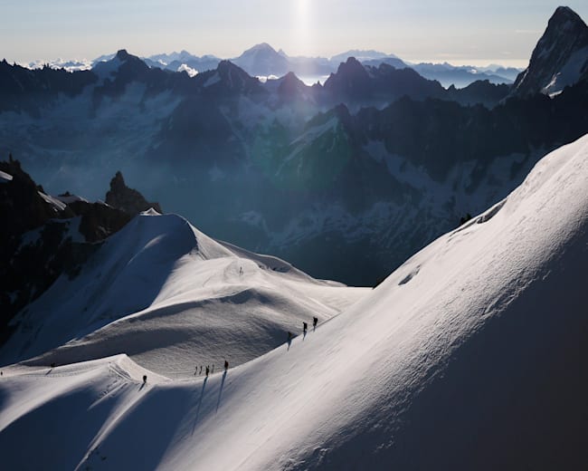 Top 6 Ski Runs With The Most Vertical Drop In The World