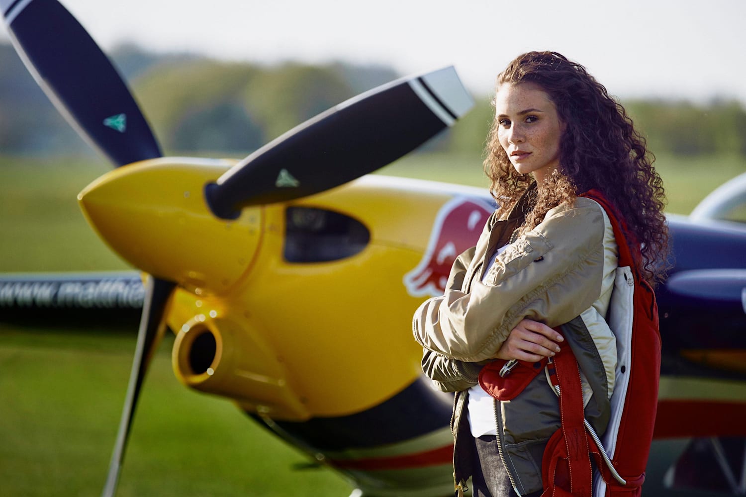 Betty Taube Vom Laufsteg auf die Startbahn!