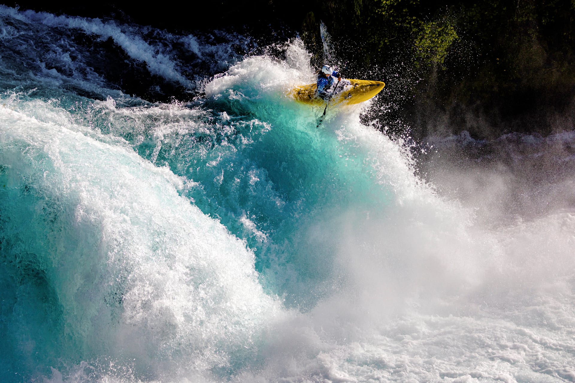 Whitewater Kayaking Photography: Red Bull Illume winner Rod Hill captures River Mutton on Huke falls NX