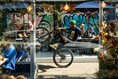 Rider YourBoyFromBK wheelies through New York City.