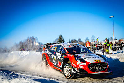 Sesks endured a nightmare morning