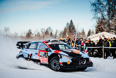 Esapekka Lappi & Enni Mälkönen