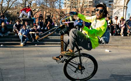 Bike like a new yorker top