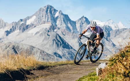 A travers la Suisse en gravel bike de St. Moritz a Zermatt