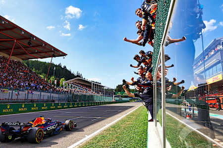 Spa 2022: Jubel beim Beinahe-Heimsieg - die Mutter von Max ist Belgierin