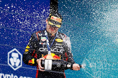 Miami 2023: Champagner-Show nach Strategie-Show und Aufholjagd für Max