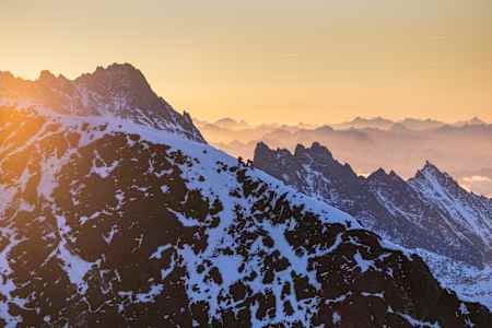 Eine Aufnahme von den Alpinisten bei ihrem Weltrekordversuch.