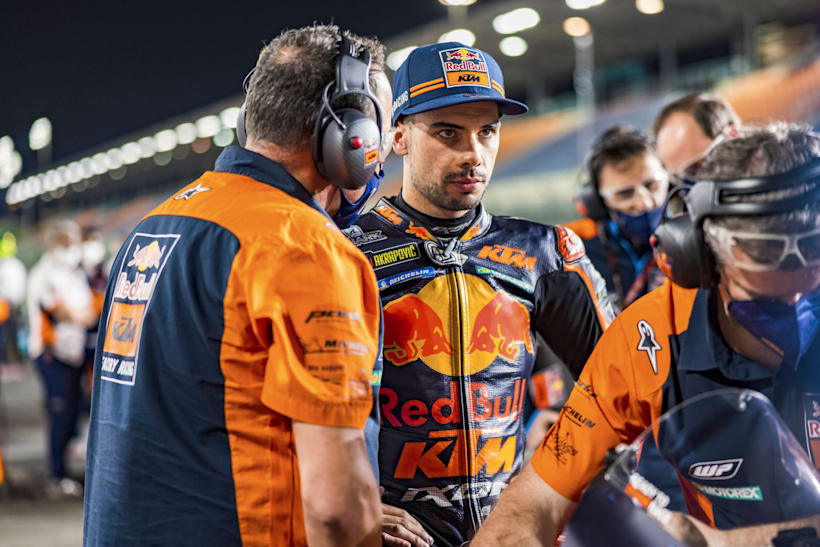 So Trifft Motogp Fahrer Miguel Oliveira Entscheidungen