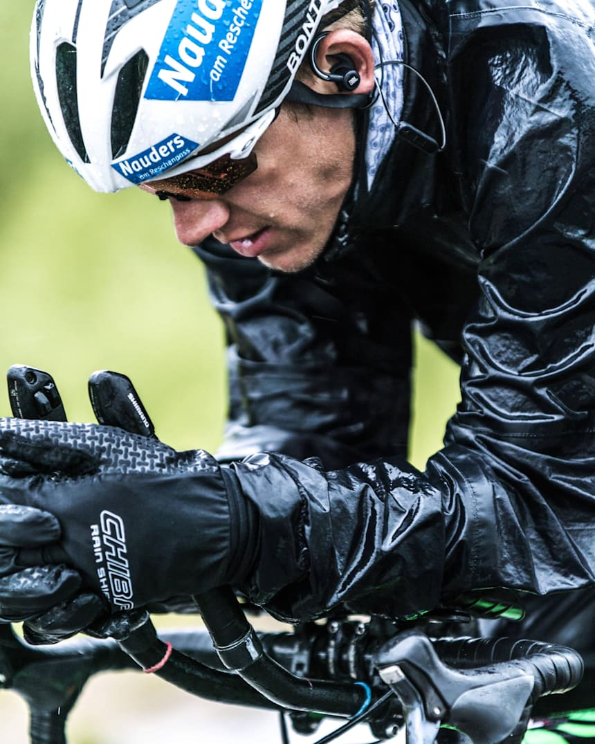 winter cycling accessories