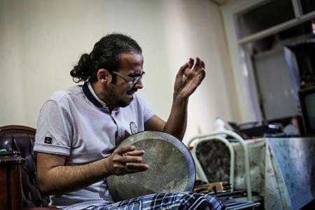 man playing tabla the oriental version