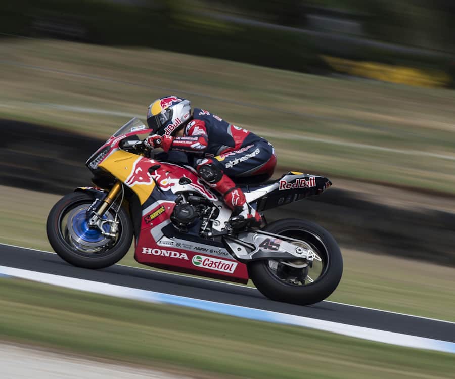 Superbike Red Bull