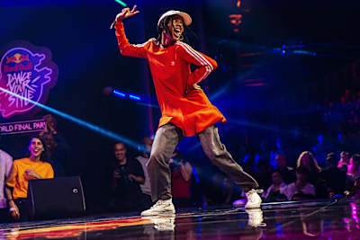 Angyil sobre la pista en Red Bull Dance Your Style