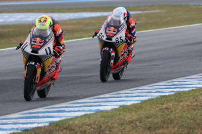 David González followed by Singhapong in Jerez 2026 - Race 1