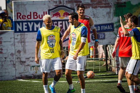 A day 10-min run per day might just transform your performance on the pitch