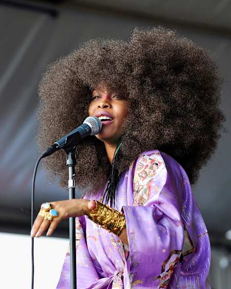 Erykah Badu's debut won two Grammys