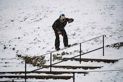 Billy Morgan jibs a rail