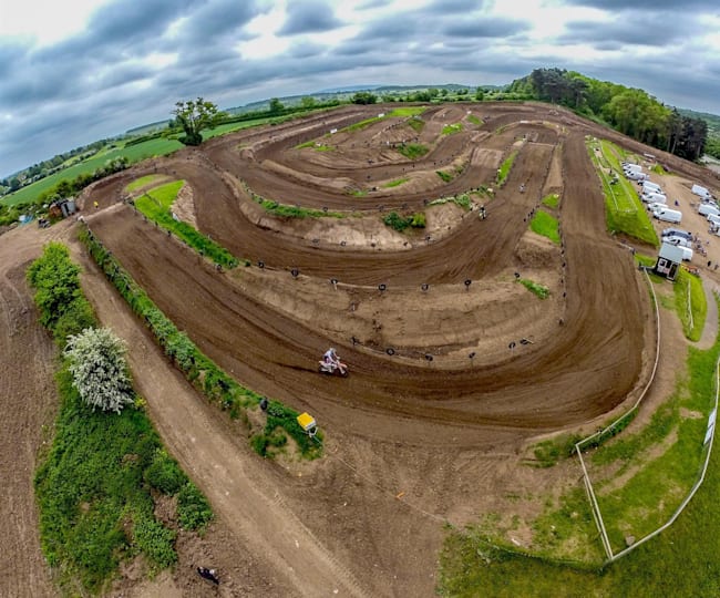 places near me to ride dirt bikes