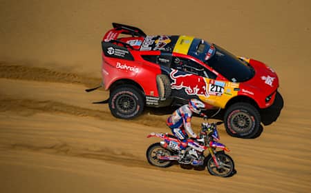 Sébastien Loeb and Fabian Lurquin on the BRX Prodrive Hunter T1+ of the Bahrain Raid Xtreme Team during the Stage 11 of the Dakar Rally 2022 around Bisha, on January 13, 2022.